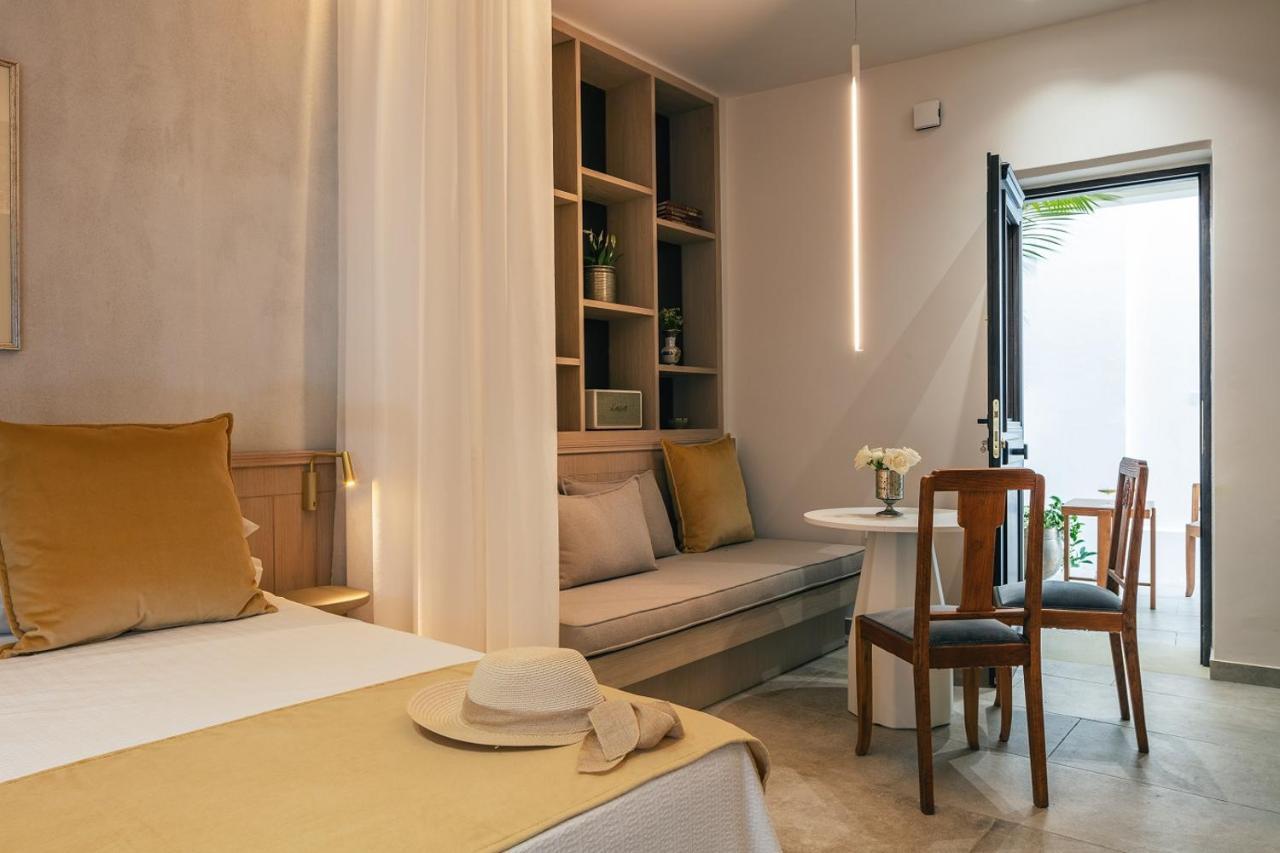 Casa Di Georgios Luxury Suites Agios Andonios  ภายนอก รูปภาพ