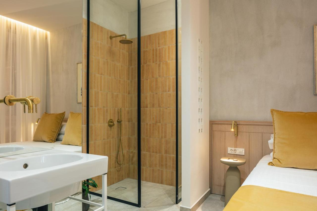Casa Di Georgios Luxury Suites Agios Andonios  ภายนอก รูปภาพ